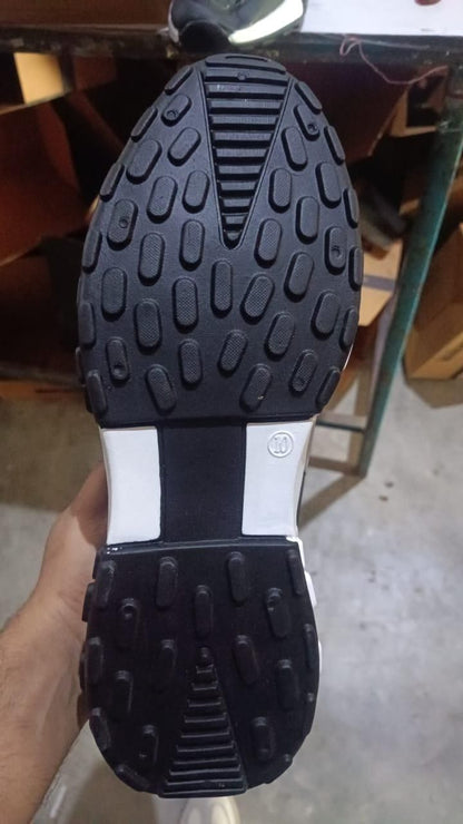 Black Charcoal Men's Mid Thick Base Sneakers